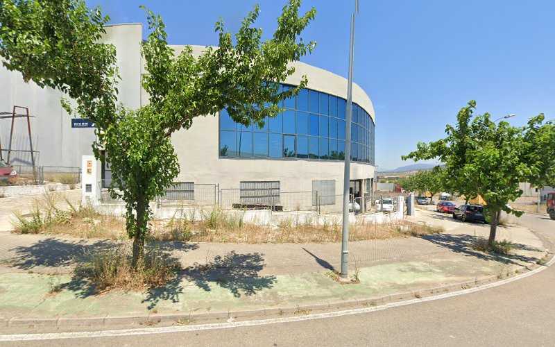 Fotografia tomada fuera de Talleres JE-MA, S.A. - Carpintería metálica y de aluminio en Plasencia, Cáceres