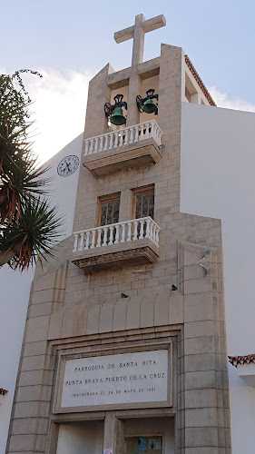 Fotografia tomada fuera de Carpintería Punta Brava - Tienda de armarios en Puerto de la Cruz, Santa Cruz de Tenerife