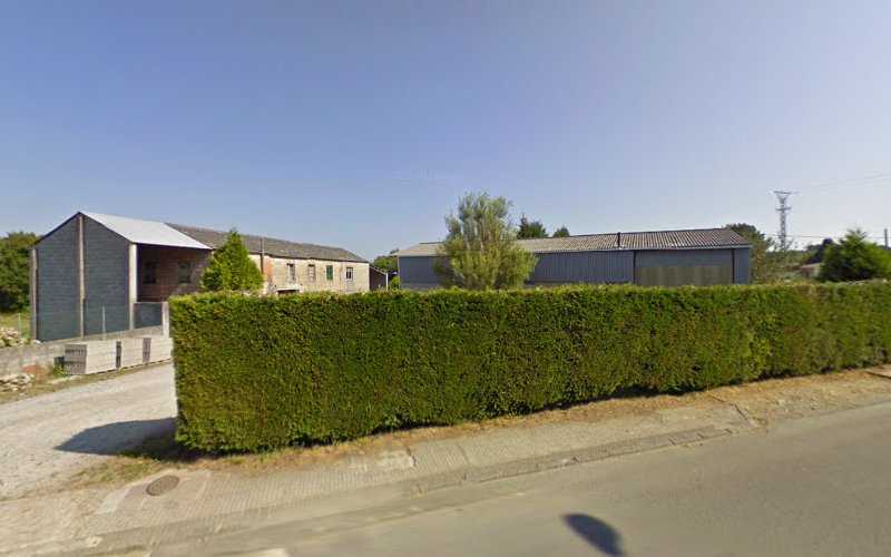 Fotografia tomada fuera de Maderas Peña - Empresa maderera en Castro de Rei, Lugo