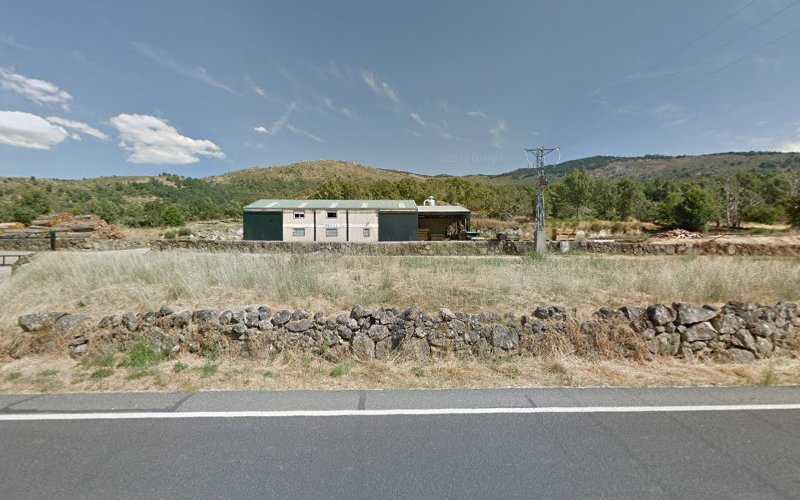 Fotografia tomada fuera de Maderas MIGUEL - Aserradero en Puerto de Béjar, Salamanca