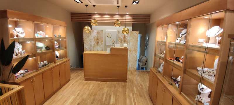 Fotografia tomada fuera de Ebanistería Y Carpintería José Luis Rodríguez - Ebanista en Gijón, Asturias