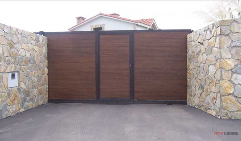 Fotografia tomada fuera de Norcierre - Carpintería metálica y de aluminio en Gijón, Asturias