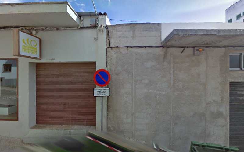 Fotografia tomada fuera de Ebenisteria Únics S.L - Ebanista en Inca, Baleares