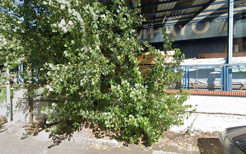 Fotografia tomada fuera de Maderas Sampayo - Carpintería en Ourense, Orense