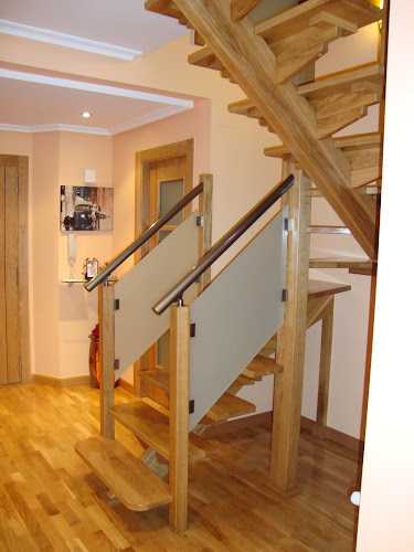 Fotografia tomada fuera de Carpintería Miguel - Carpintería en Gibaja, Cantabria