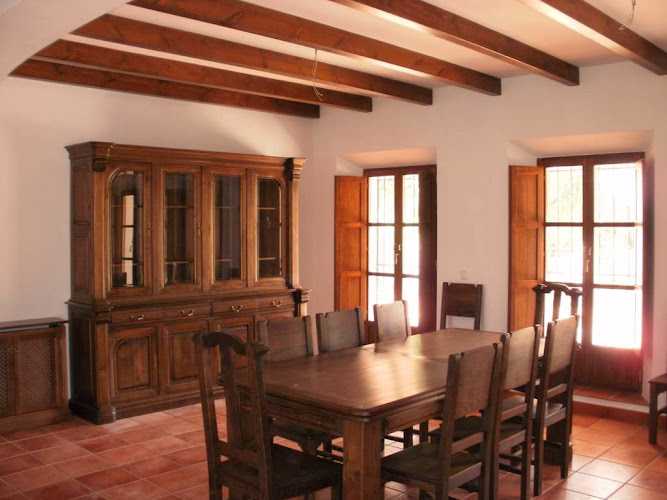 Fotografia tomada fuera de FCO. JOSÉ PINILLA S.L. - Carpintería en Zafra, Badajoz