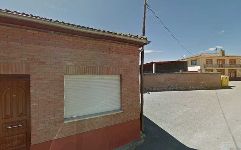 Fotografia tomada fuera de Luis González Manteca - Carpintería metálica y de aluminio en Madridanos, Zamora