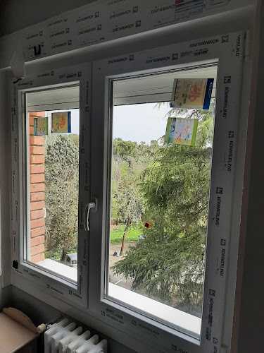 Fotografia tomada fuera de AislaVentanas - Servicio de instalación de ventanas en Madrid, Madrid