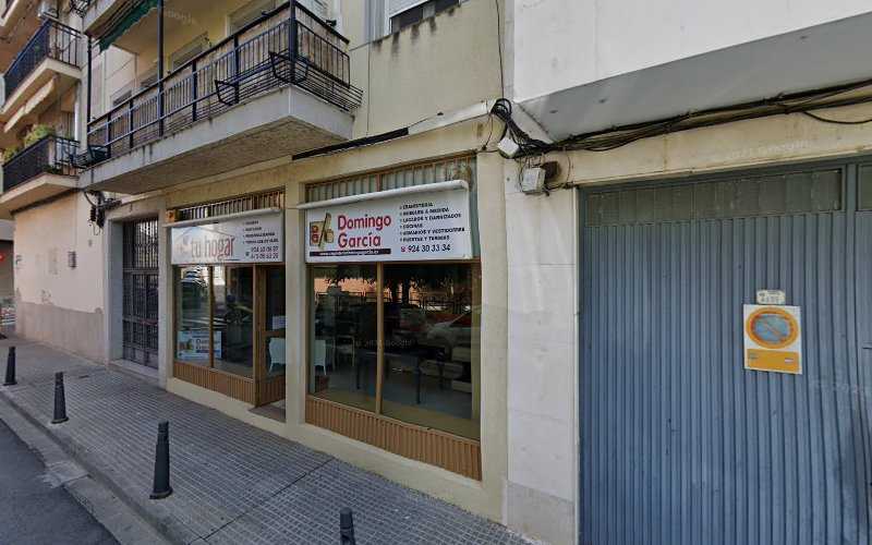 Fotografia tomada fuera de Muebles Tu Hogar - Tienda de muebles en Mérida, Badajoz
