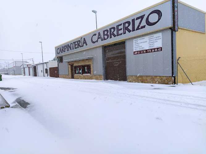 Fotografia tomada fuera de Carpintería Cabrerizo - Carpintería en Cdad. de Osma, Soria