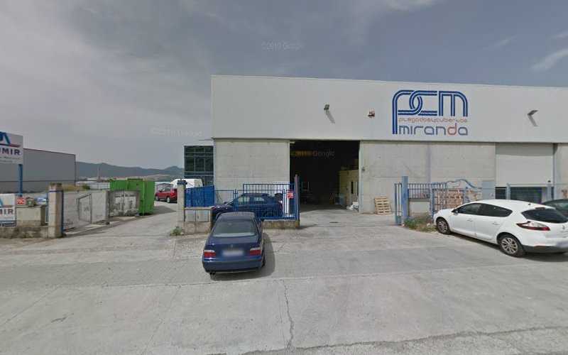 Fotografia tomada fuera de ALUMIR MIRANDA SL - Carpintería metálica y de aluminio en Miranda de Ebro, Burgos