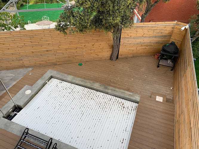 Fotografia tomada fuera de Manuel Trinidad S.L - Carpintería en Torrelodones, Madrid