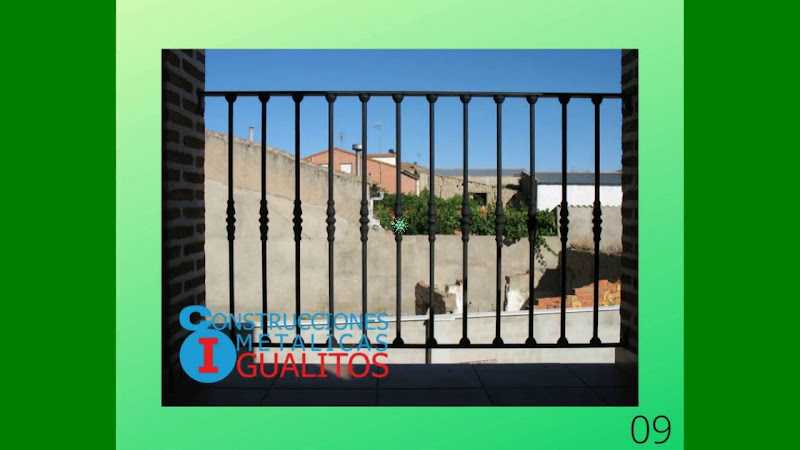 Fotografia tomada fuera de Construcciones Metálicas Igualitos - Fabricante de estructuras metálicas en Tordesillas, Valladolid