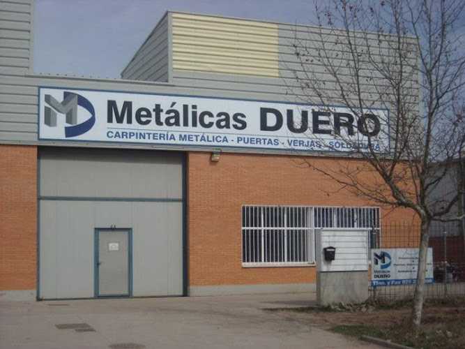 Fotografia tomada fuera de Metálicas Duero - Carpintería metálica y de aluminio en Soria, Soria