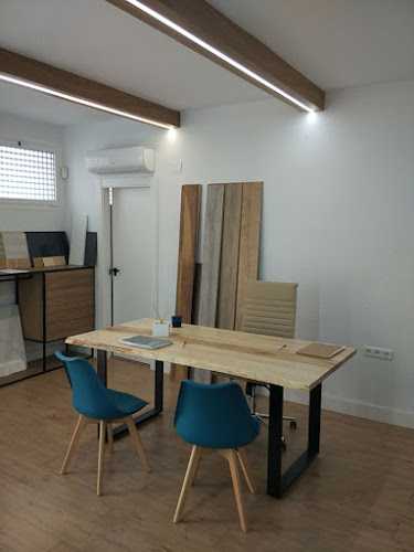 Fotografia tomada fuera de Carpintería Cabel - Carpintería en Aldaia, Valencia