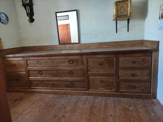 Fotografia tomada fuera de Juan Diego Vaquerizo. Carpintería Bricohogar Cantalejo - Carpintería en Cantalejo, Segovia