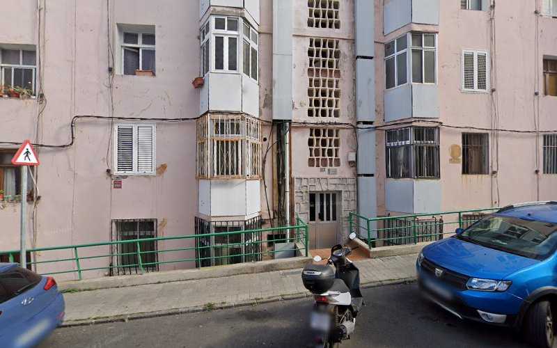 Fotografia tomada fuera de Juan Marcos Carreras Becerra - Tienda de armarios en Las Palmas de Gran Canaria, Las Palmas