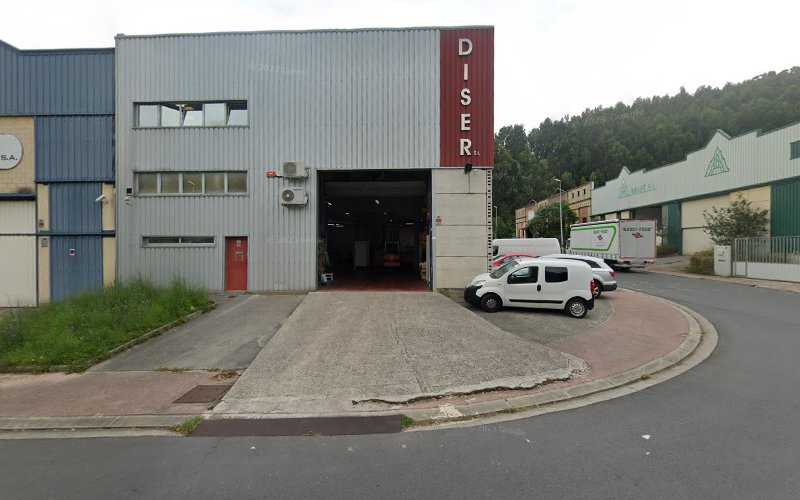 Fotografia tomada fuera de Muebles Diser,S.L. - Carpintería en Muskiz, Vizcaya