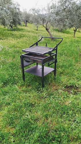 Fotografia tomada fuera de Hierro y Aluminio Béjar - Carpintería metálica y de aluminio en Casar de Palomero, Cáceres