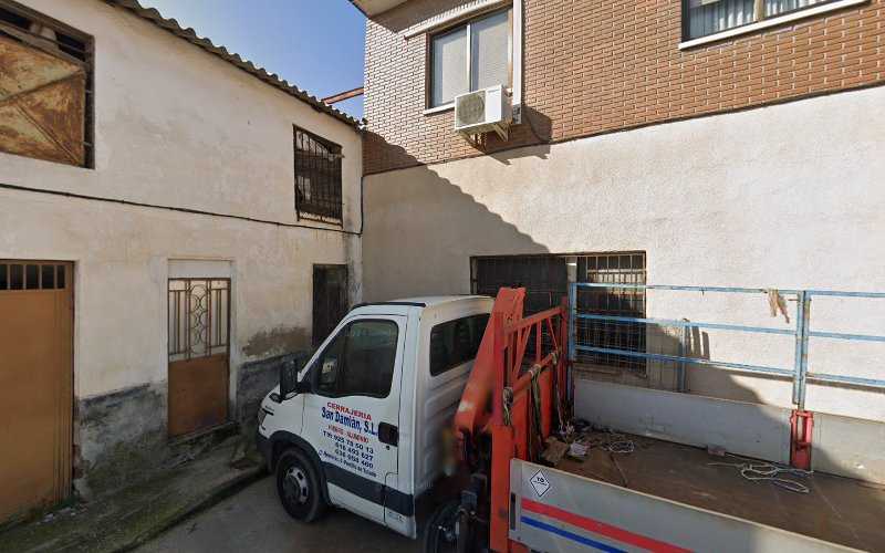 Fotografia tomada fuera de San Damian SL - Cerrajero en Portillo de Toledo, Toledo