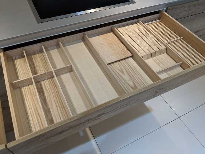 Fotografia tomada fuera de Discesur - Tienda de materiales para la construcción en Madrid, Madrid