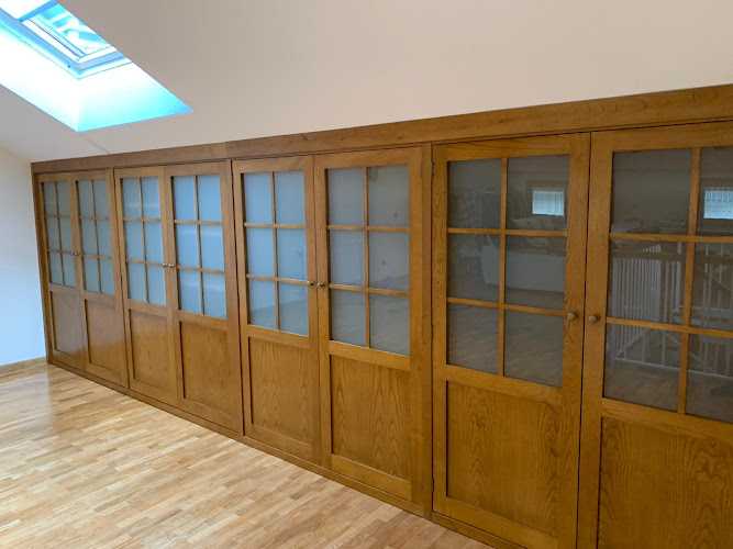 Fotografia tomada fuera de Carpintería Meana de Instalaciones - Carpintero en Sotiello, Asturias