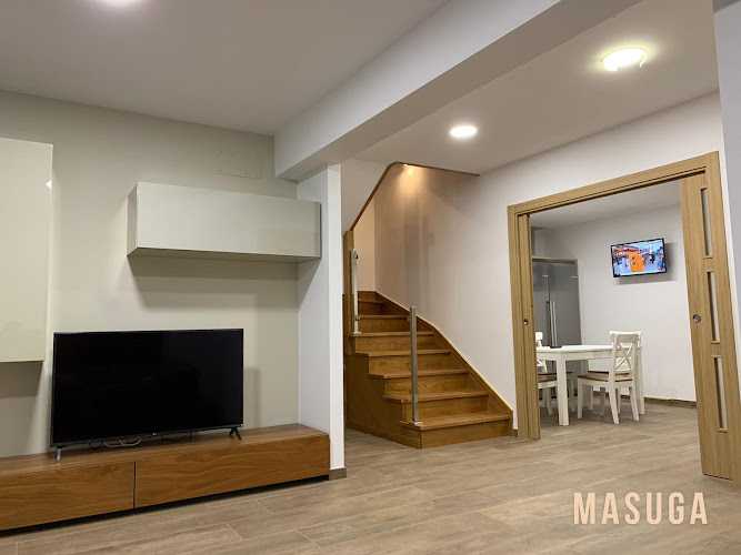 Fotografia tomada fuera de Carpintería Masuga - Carpintería en A Laracha, A Coruña