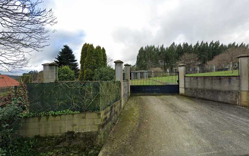 Fotografia tomada fuera de Maderas Becerra - Aserradero en A Laracha, A Coruña