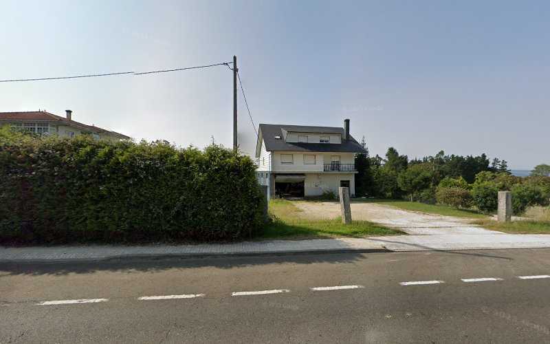 Fotografia tomada fuera de Buela Camba, s.l. - Cerrajero en A Estrada, Pontevedra