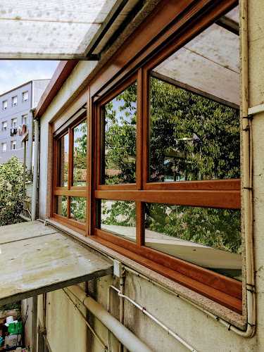 Fotografia tomada fuera de Venstar Ventanas - Proveedor de ventanas en A Estrada, Pontevedra