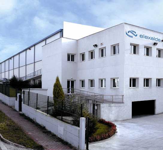 Fotografia tomada fuera de G.Elexalde, S.A. - Tienda de mobiliario de oficina en Amorebieta-Etxano, Vizcaya