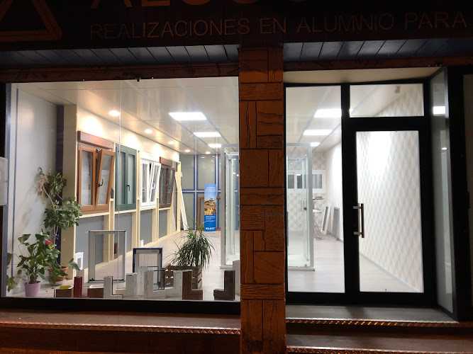 Fotografia tomada fuera de Alucohogar - Carpintería metálica y de aluminio en Zaragoza, Zaragoza