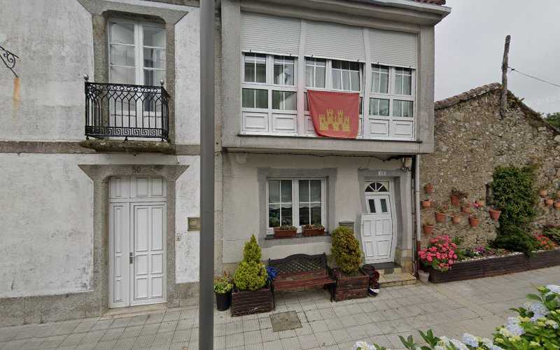 Fotografia tomada fuera de Moncernor - Carpintería metálica y de aluminio en Vimianzo, A Coruña