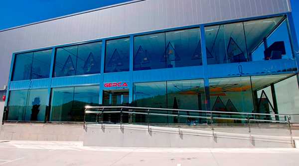 Fotografia tomada fuera de Gerca acero y metal - Carpintería metálica y de aluminio en Vimianzo, A Coruña