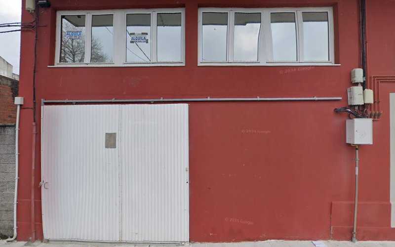 Fotografia tomada fuera de Carpintería Vical - Tienda de armarios en Vilalba, Lugo