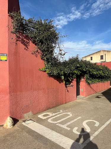 Fotografia tomada fuera de Aluaulet - Finestra d'alumini en Vilanant, Girona