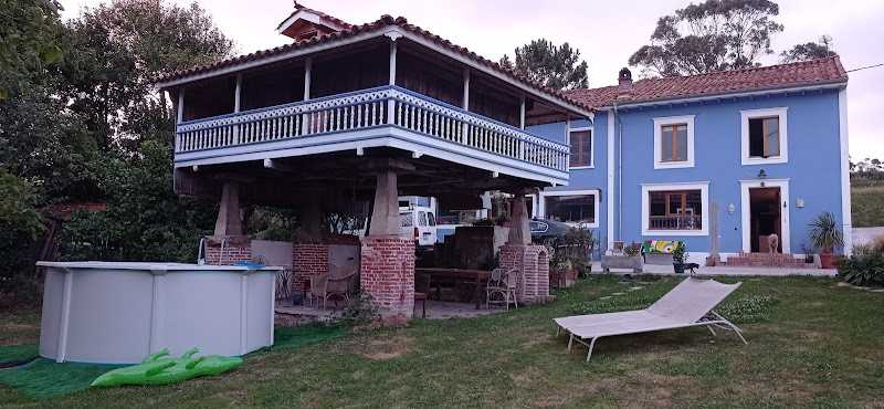 Fotografia tomada fuera de Carpintería Tornería Asturias - Carpintero en Antromero, Asturias