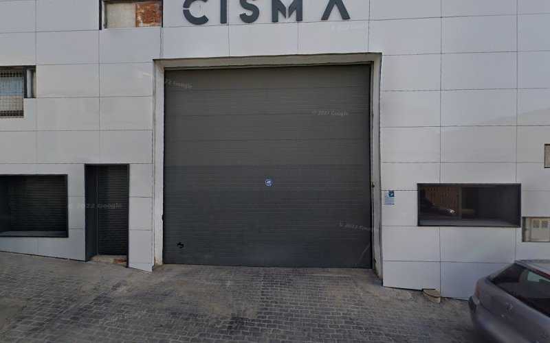 Fotografia tomada fuera de CISMA ALMERIA 04, S.L. - Carpintería metálica y de aluminio en Huércal de Almería, Almería