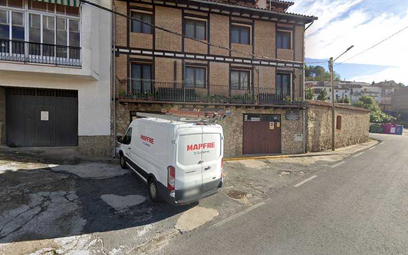 Fotografia tomada fuera de CARPINTERIA FELIX DIAZ - Carpintería en Santa Cruz del Valle, Ávila