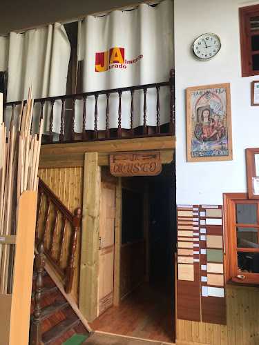 Fotografia tomada fuera de Carpintería jurado almonte slu - Carpintería en Lepe, Huelva