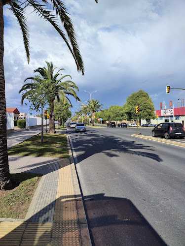 Fotografia tomada fuera de Carpinteria Metalica Jomasur - Carpintería metálica y de aluminio en Huelva, Huelva