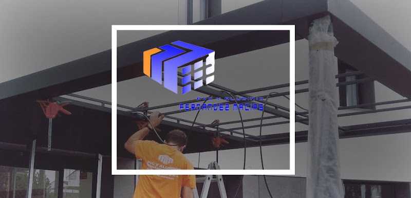 Fotografia tomada fuera de bada PVC Y ALUMINIO FERNANDEZ MACIAS, S.L. - Carpintería metálica y de aluminio en Puebla de la Calzada, Badajoz