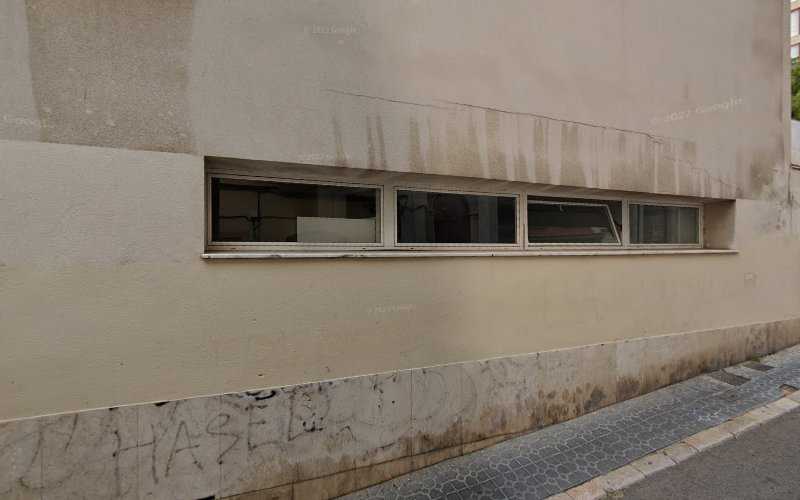 Fotografia tomada fuera de Pèrgoles Gedesol - Metal·listeria en Tarragona, Tarragona