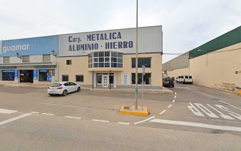 Fotografia tomada fuera de Carpintería metálica Aluminio hierro - Fábrica en Pilar de la Horadada, Alicante