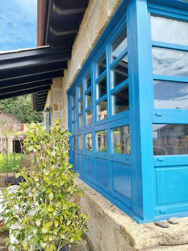 Fotografia tomada fuera de Carpintería Tricarpin, S.L. - Carpintería en Ames, A Coruña