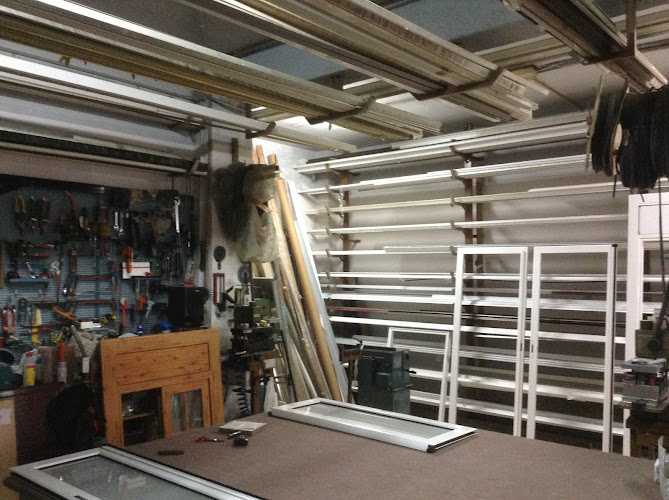 Fotografia tomada fuera de DAPALI - Carpintería metálica y de aluminio en Prat de Llobregat (El), Barcelona