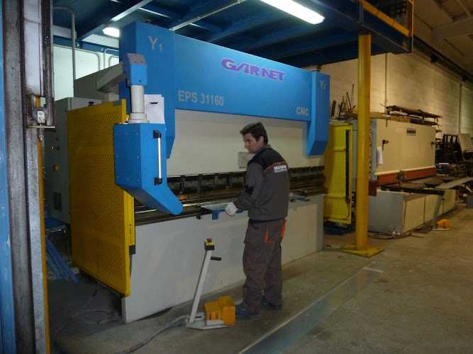 Fotografia tomada fuera de SERRALLERIA MILLAN MARTINEZ S.L - Cerrajero en Fondarella, Lérida