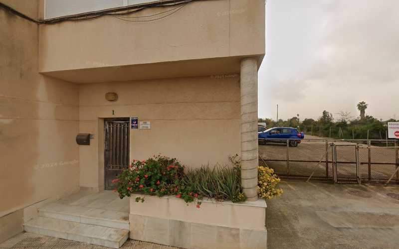 Fotografia tomada fuera de VVG Carpinteros - Carpenter en Grao de Castellón, Castellón