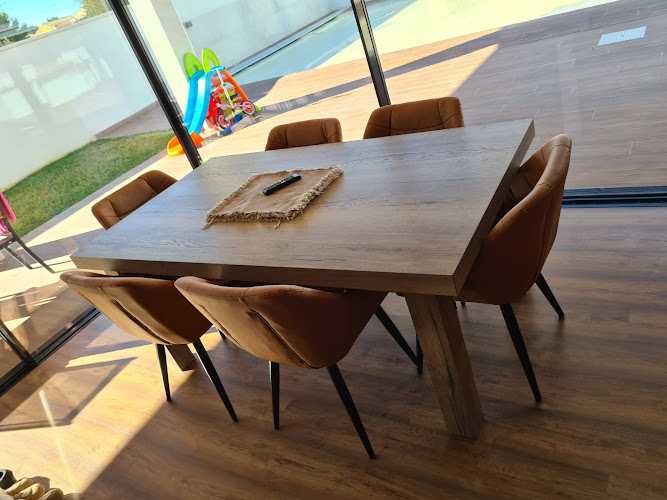 Fotografia tomada fuera de DECORACIONES MADERMETAL S.L. - Carpintería metálica y de aluminio en El Fondó de les Neus, Alicante