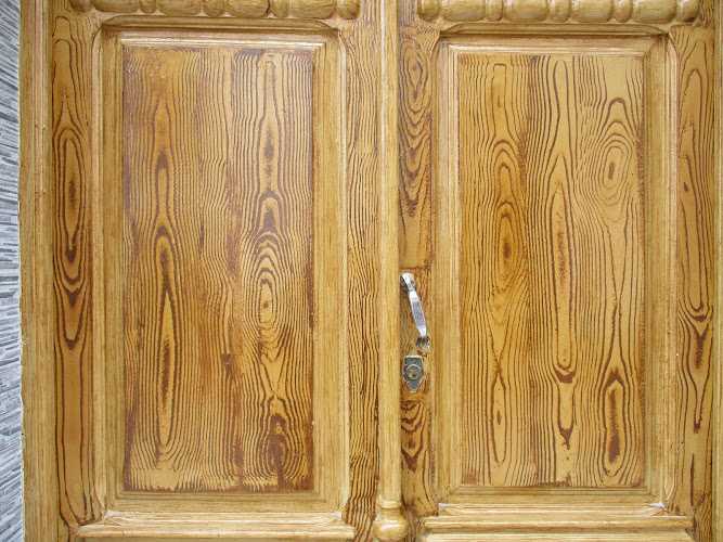 Fotografia tomada fuera de PINTURA DECORATIVA REINA - Pintura en Cuevas de San Marcos, Málaga